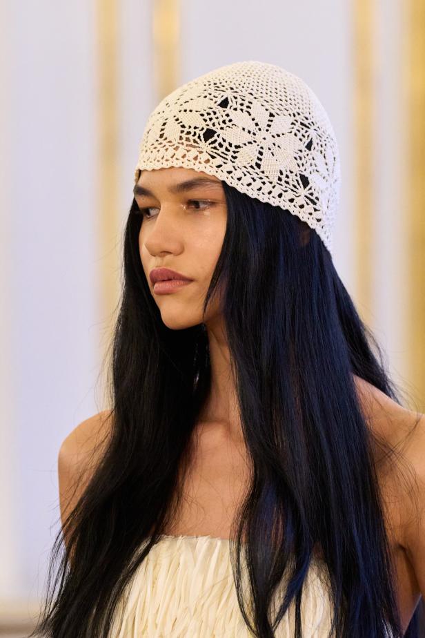 أبعد من مجرد فصل.. مجموعة ‏Magda Butrym‏ تحوّل الشتاء إلى موقف وبصمة