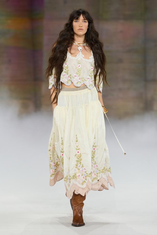 مجموعة كلوي لموسم خريف 2026 بعنوان The Devotion Collection