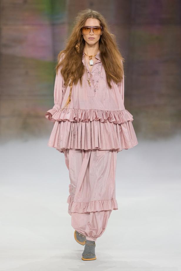 مجموعة كلوي لموسم خريف 2026 بعنوان The Devotion Collection