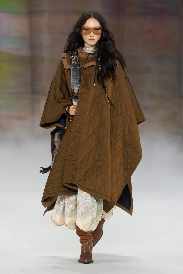 مجموعة كلوي لموسم خريف 2026 بعنوان The Devotion Collection