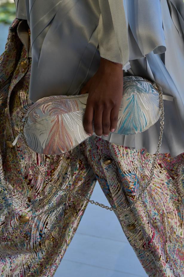 مجموعة ديور لخريف وشتاء 2026... أندرسون يستعيد أمجاد القرن الثامن عشر بلمسة عصرية