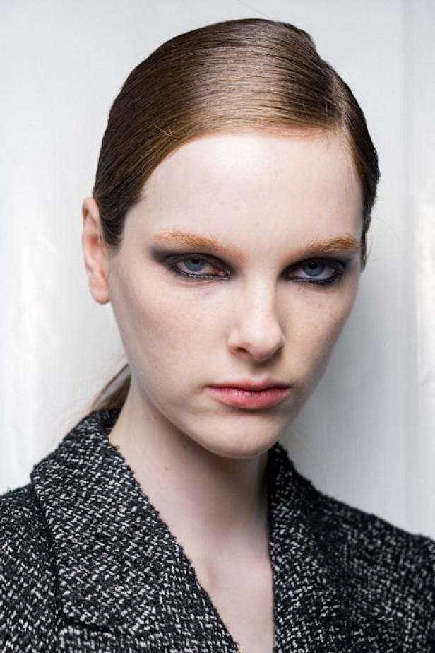 نيويورك التسعينيات برؤية إيلي صعب في مجموعة خريف 2026