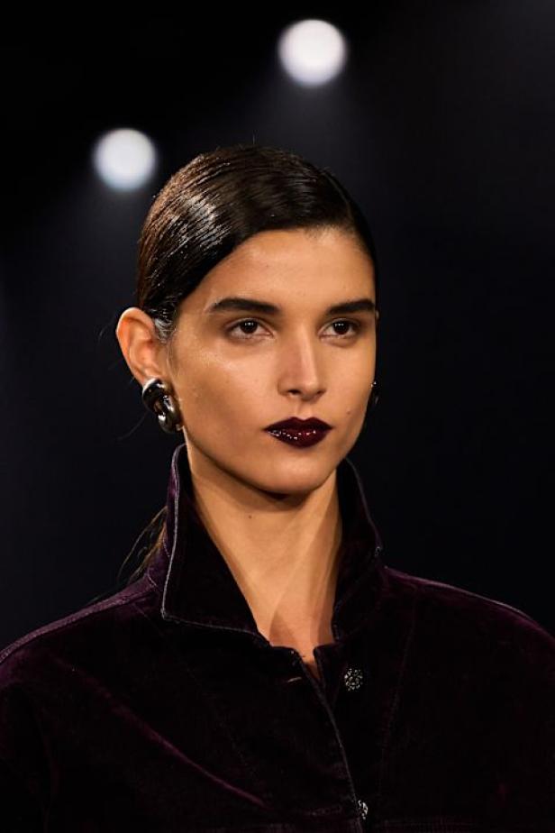 نيويورك التسعينيات برؤية إيلي صعب في مجموعة خريف 2026