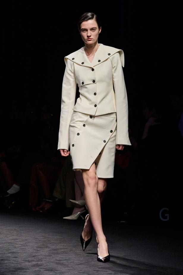 مجموعة Ferragamo لشتاء 2027 في ميلانو 