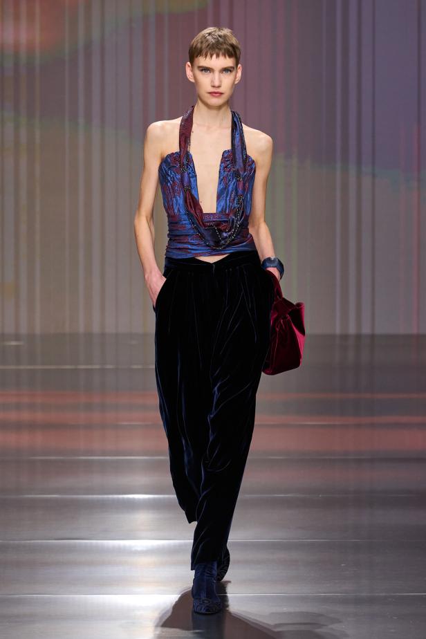 مجموعة جورجيو أرماني لخريف 2026... آفاق جديدة وحقبة "سيلفانا أرماني"‏