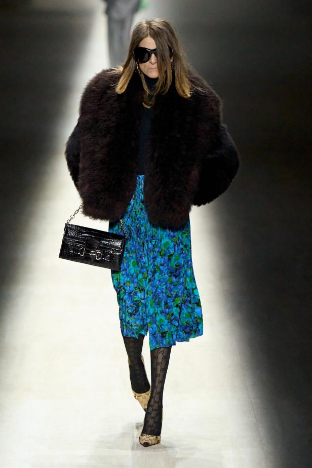 طموح "ديمنا" و ظِل "توم فورد" الأبدي في مجموعة Gucci خريف و شتاء 2026 للملابس الجاهزة 