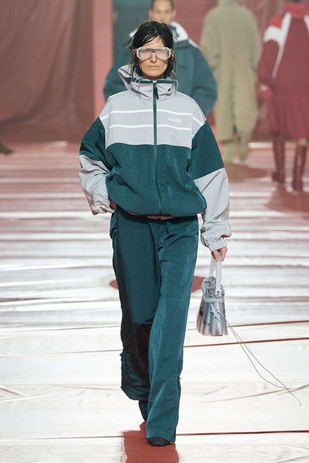  مجموعة لاكوست لموسم خريف 2026 تجمع بين التراث والابتكار