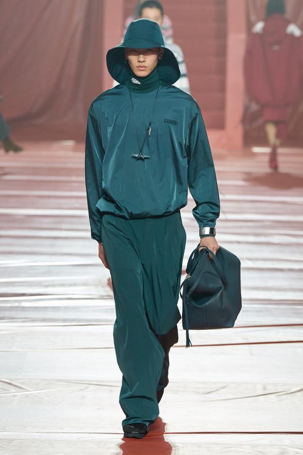  مجموعة لاكوست لموسم خريف 2026 تجمع بين التراث والابتكار