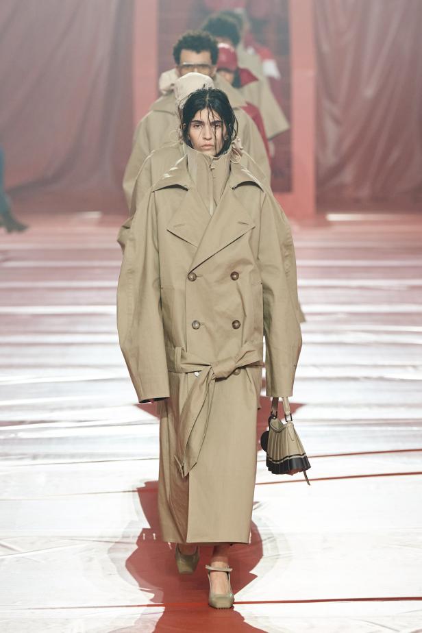  مجموعة لاكوست لموسم خريف 2026 تجمع بين التراث والابتكار