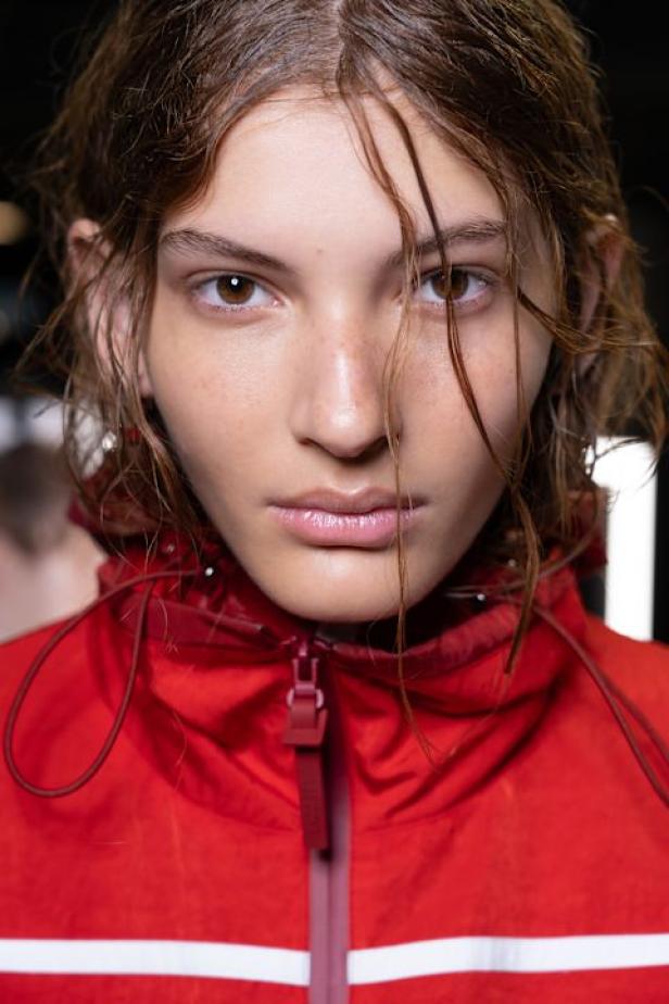  مجموعة لاكوست لموسم خريف 2026 تجمع بين التراث والابتكار