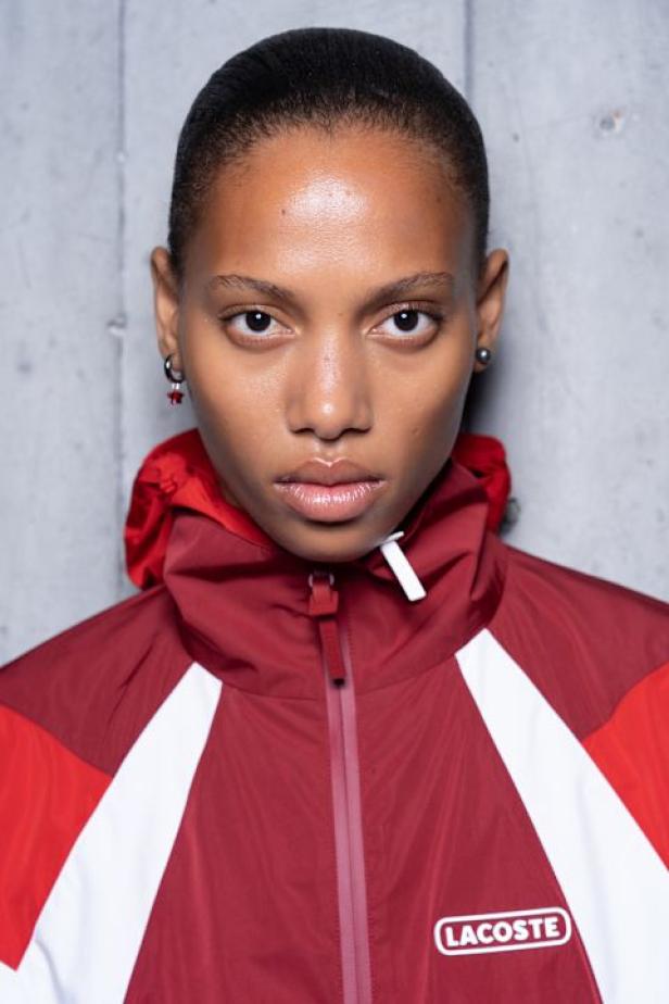  مجموعة لاكوست لموسم خريف 2026 تجمع بين التراث والابتكار