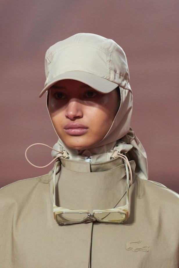  مجموعة لاكوست لموسم خريف 2026 تجمع بين التراث والابتكار