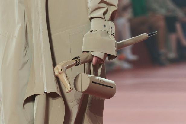  مجموعة لاكوست لموسم خريف 2026 تجمع بين التراث والابتكار