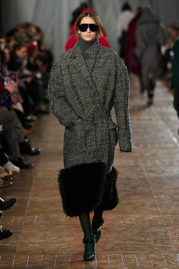 مجموعة ‏Lanvin‏ لخريف 2026... استعادة سحر العشرينيات برؤية "بيتر كوبينغ"‏