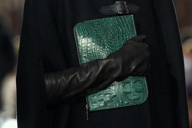 مجموعة ‏Lanvin‏ لخريف 2026... استعادة سحر العشرينيات برؤية "بيتر كوبينغ"‏