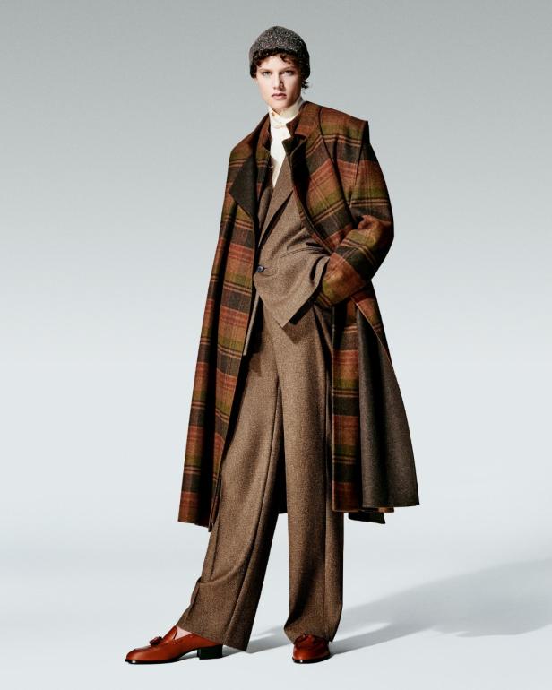 Loro Piana‏ تكشف عن مجموعتها لخريف وشتاء 2026-2027... ‏‎"‎تأملات بدوية" في قلب ميلانو