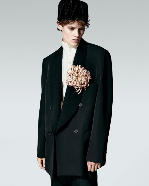 Loro Piana‏ تكشف عن مجموعتها لخريف وشتاء 2026-2027... ‏‎"‎تأملات بدوية" في قلب ميلانو