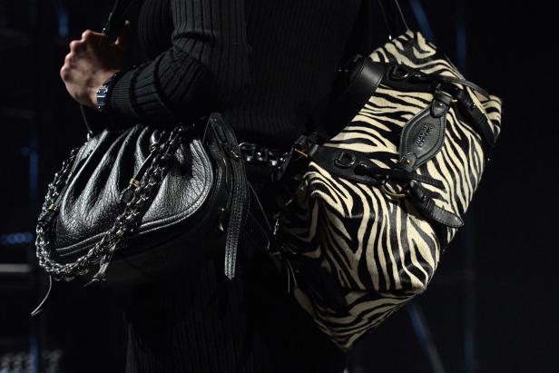 Isabel Marant‏ تحتفل كعادتها بالمرأة الواثقة والعفوية في مجموعة خريف 2026‏