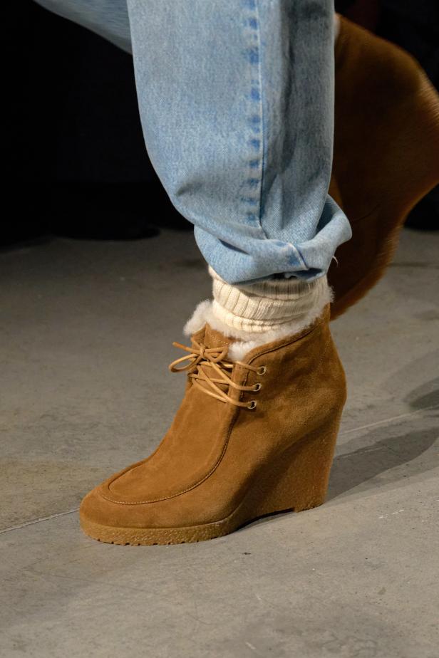 Isabel Marant‏ تحتفل كعادتها بالمرأة الواثقة والعفوية في مجموعة خريف 2026‏