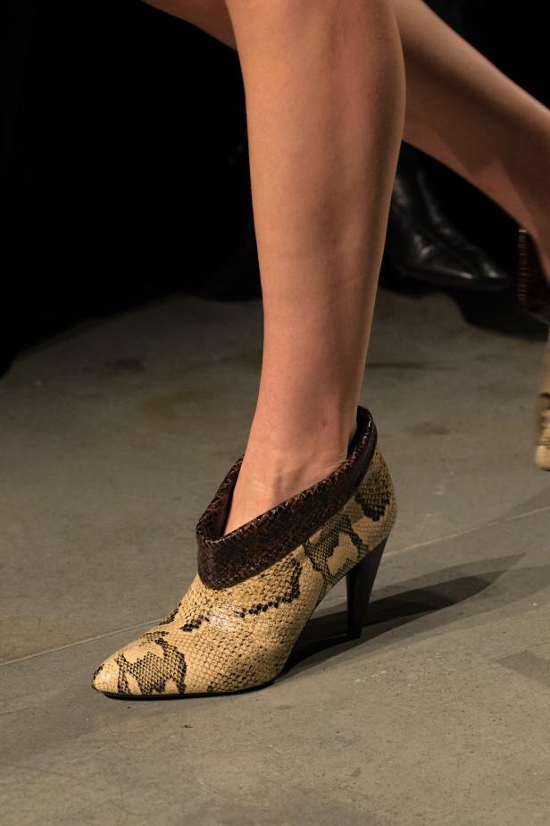 Isabel Marant‏ تحتفل كعادتها بالمرأة الواثقة والعفوية في مجموعة خريف 2026‏