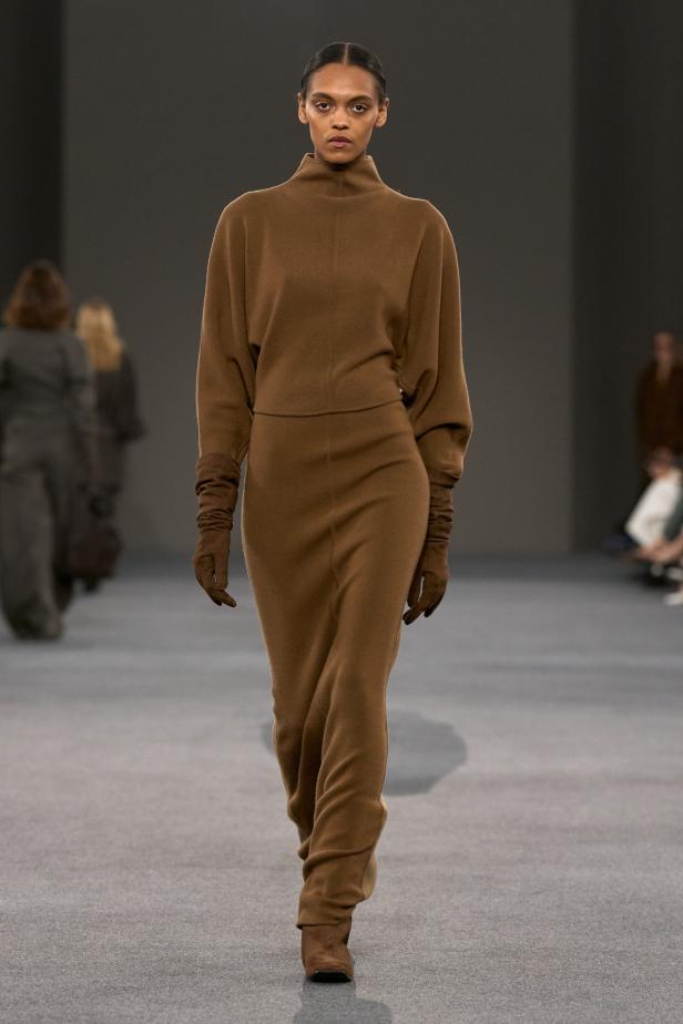 عرض أزياء مجموعة Max Mara لخريف وشتاء 2027