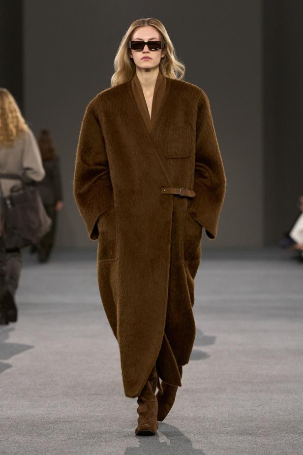 عرض أزياء مجموعة Max Mara لخريف وشتاء 2027