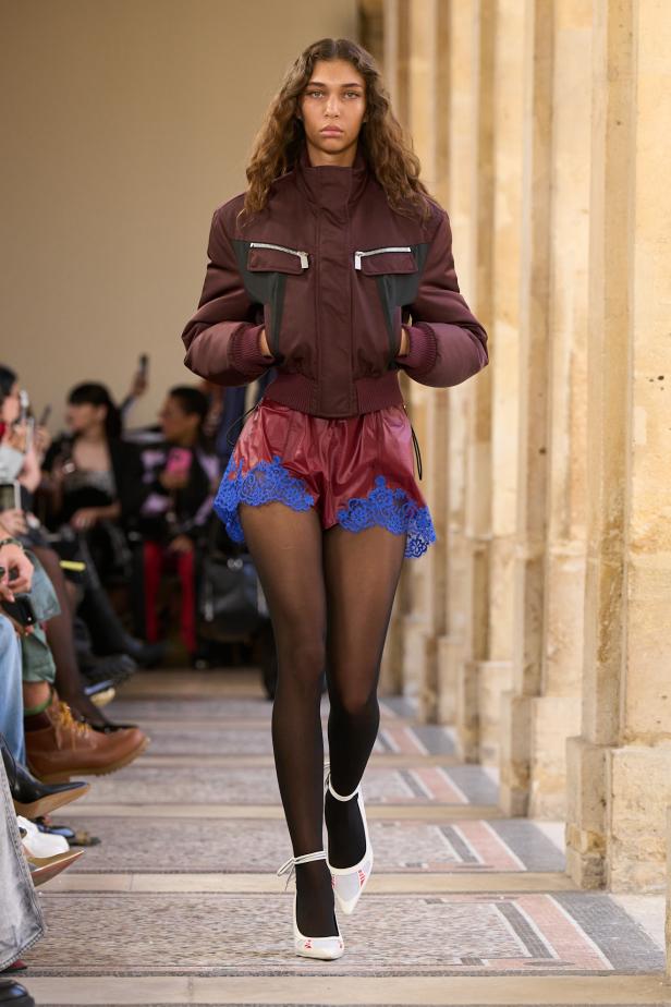 التمرّد يتحوّل إلى حالة في مجموعة ‏Off-White‎‏ لخريف وشتاء 2026‏