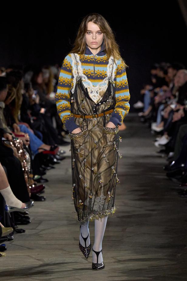 مجموعة Rabanne لخريف وشتاء 2027 في باريس