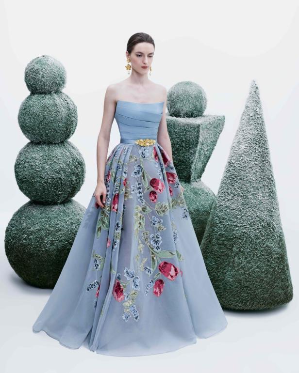 مجموعة طوني ورد لخريف 2026... إتقان فن التفكيك والوهم البصري