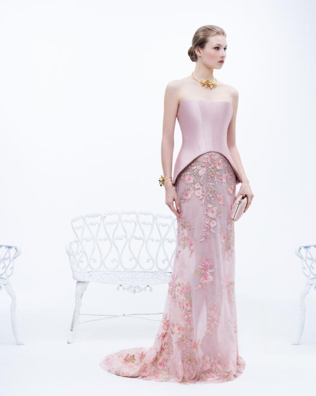 مجموعة طوني ورد لخريف 2026... إتقان فن التفكيك والوهم البصري