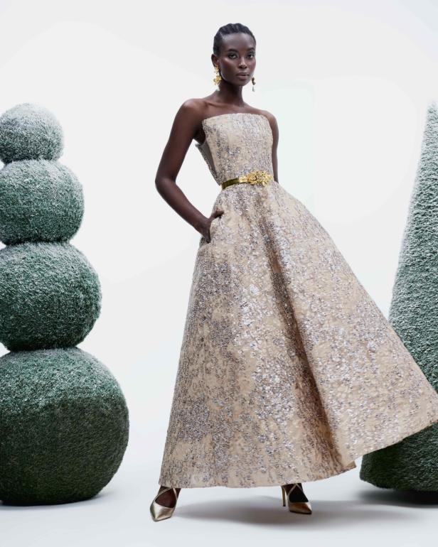 مجموعة طوني ورد لخريف 2026... إتقان فن التفكيك والوهم البصري