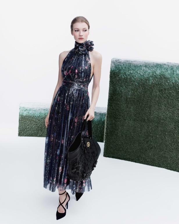 مجموعة طوني ورد لخريف 2026... إتقان فن التفكيك والوهم البصري