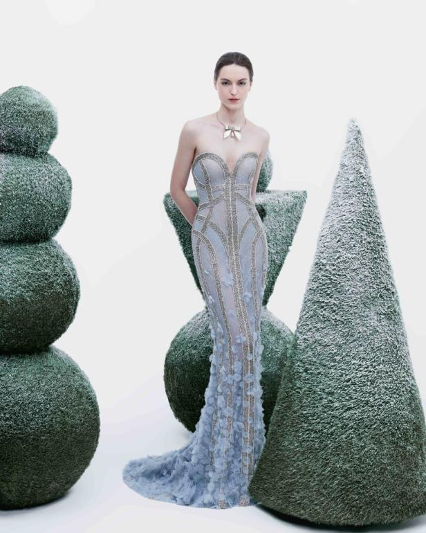 مجموعة طوني ورد لخريف 2026... إتقان فن التفكيك والوهم البصري