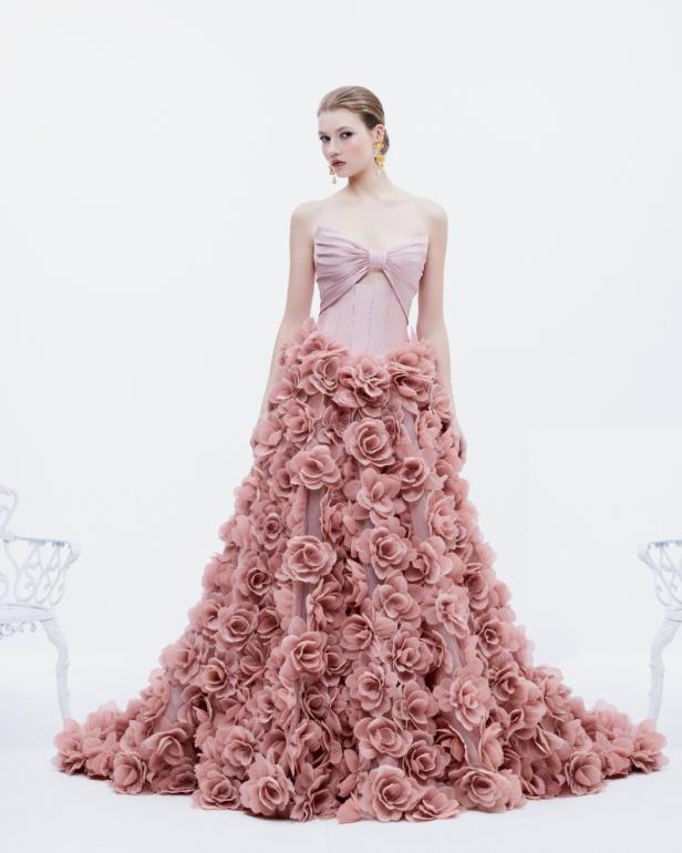 مجموعة طوني ورد لخريف 2026... إتقان فن التفكيك والوهم البصري