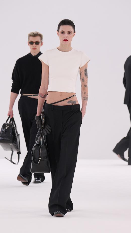 مجموعة توم فورد لخريف 2026‏‎‏... عودة إلى الأساسيات برؤية حيدر أكرمان‎