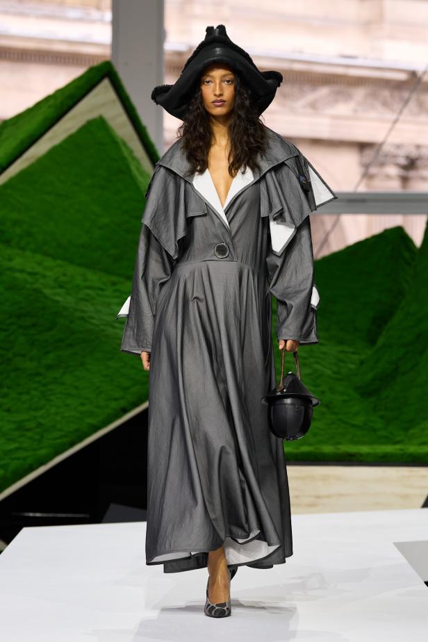 الطبيعة تلهم الأزياء في مجموعة لويس فويتون لموسم خريف 2026