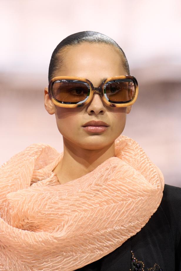 الطبيعة تلهم الأزياء في مجموعة لويس فويتون لموسم خريف 2026