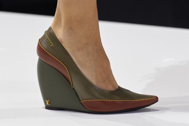 الطبيعة تلهم الأزياء في مجموعة لويس فويتون لموسم خريف 2026