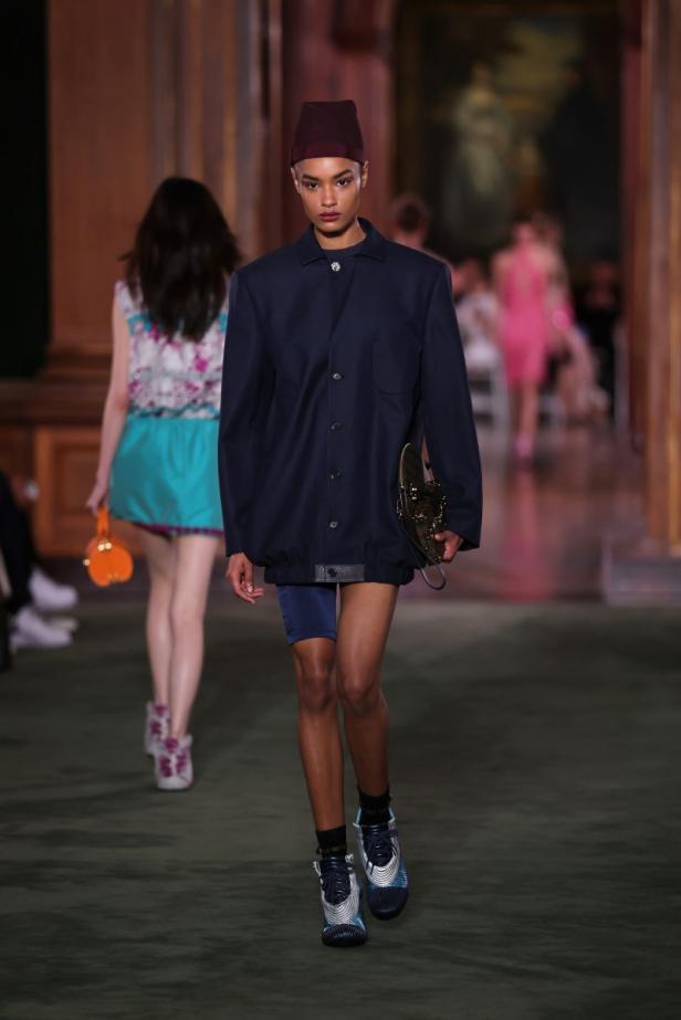 مجموعة Louis Vuitton كروز 2027..حين يتحوّل التاريخ إلى مادة حيّة للحاضر