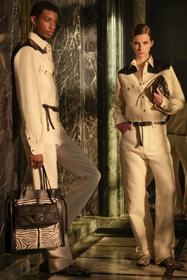 ماريا غراتسيا كيوري تعود إلى جذور ‏Fendi‏ التاريخية لتقديم أولى مجموعات كروز‎ 2027 ‎
