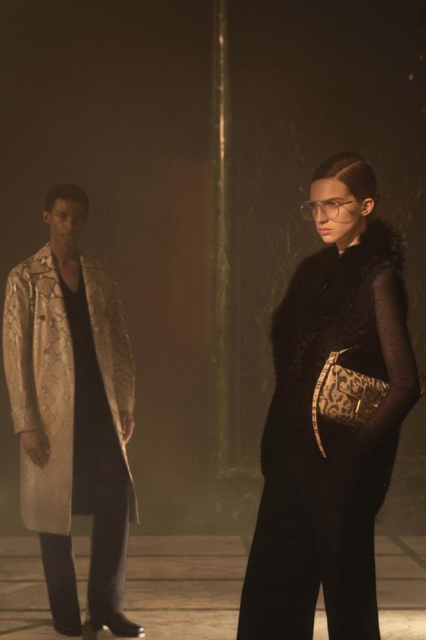ماريا غراتسيا كيوري تعود إلى جذور ‏Fendi‏ التاريخية لتقديم أولى مجموعات كروز‎ 2027 ‎