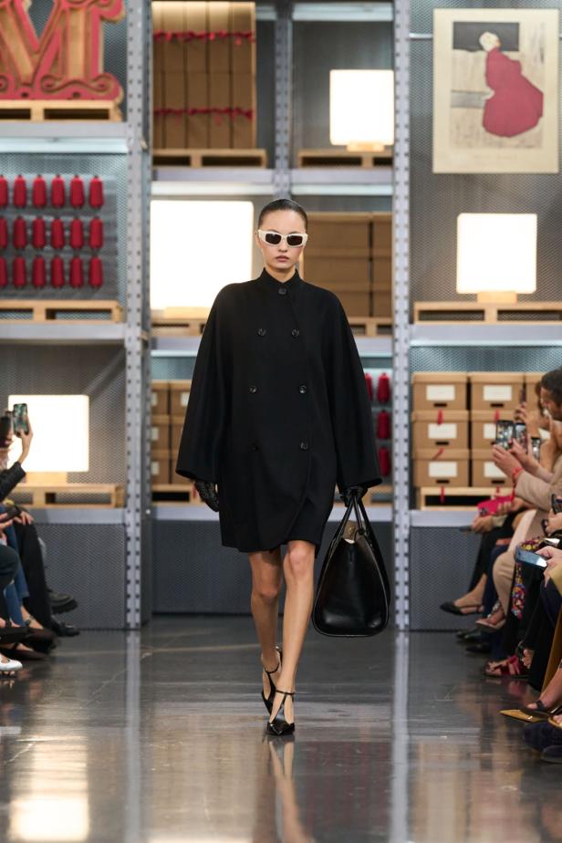 Max Mara‏ تحتفل بإرث 75 عامًا وترسم ملامح أزياء السفر والعطلات لموسم 2027‏