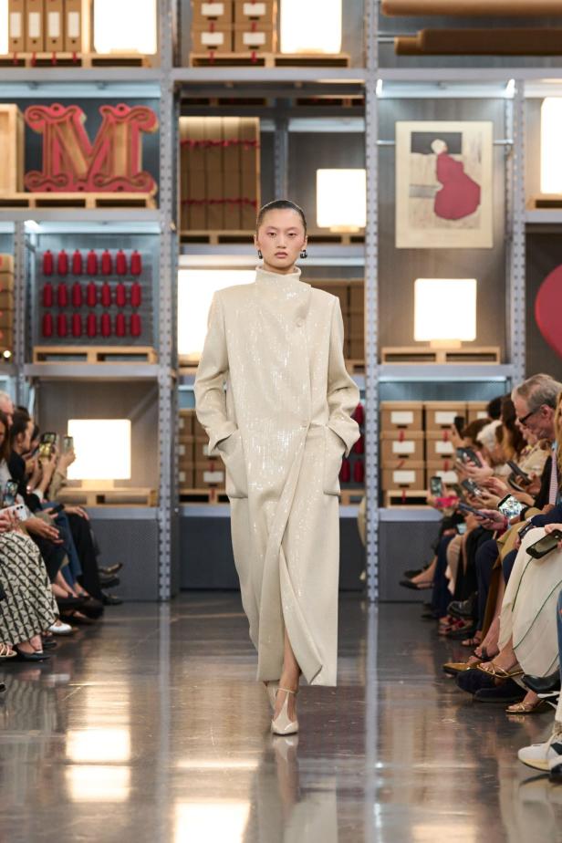 Max Mara‏ تحتفل بإرث 75 عامًا وترسم ملامح أزياء السفر والعطلات لموسم 2027‏