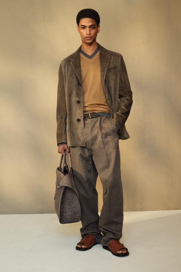 مجموعة ‏Ferragamo‏ لموسم ما قبل ربيع 2027... بريق العشرينيات بمنظور معاصر ‏