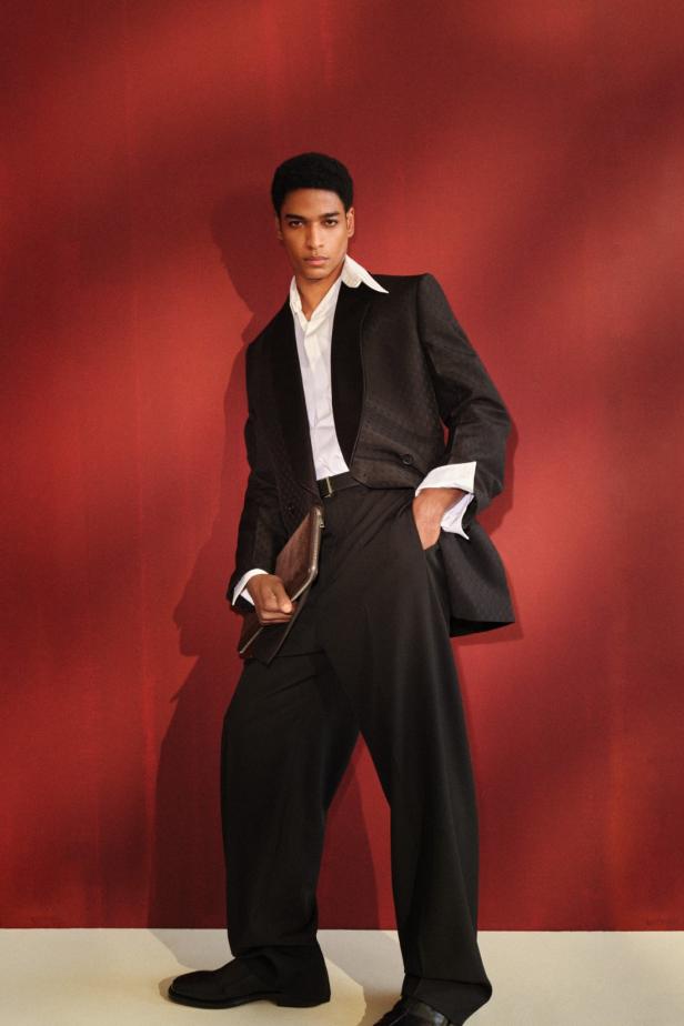 مجموعة ‏Ferragamo‏ لموسم ما قبل ربيع 2027... بريق العشرينيات بمنظور معاصر ‏