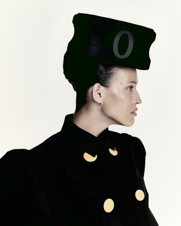 دار ‏Oscar Kraye‏ تُطلق مجموعة ‏Lady B‏... حوار إبداعي بين روح بيروت ورمزية الدعسوقة