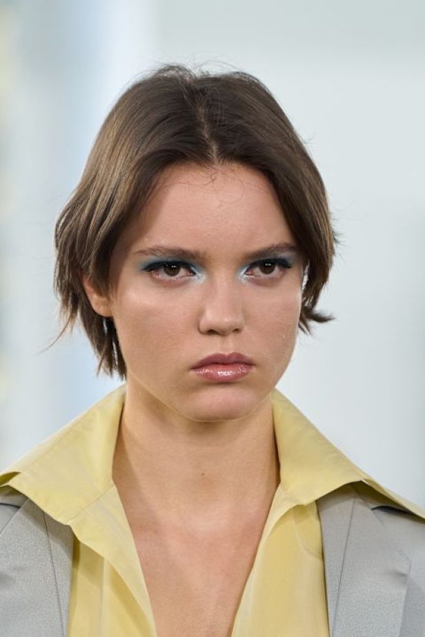 مجموعة ‏JIL SANDER ‎‏ لربيع 2027 تستكشف جمال اللامثالية ‏