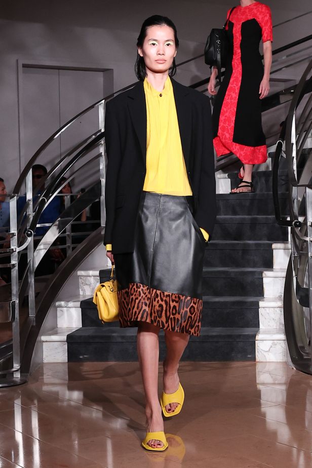 مجموعة ‏Proenza Schouler‏ لربيع 2027... راشيل سكوت تكتب حوارًا بين الإرث والعصرية