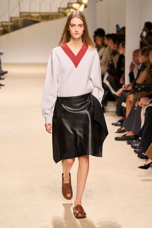 مجموعة ‏Tod's‏ لربيع وصيف 2027... أناقة إيطالية تحتفي بالحرفية وجمال التفاصيل‏
