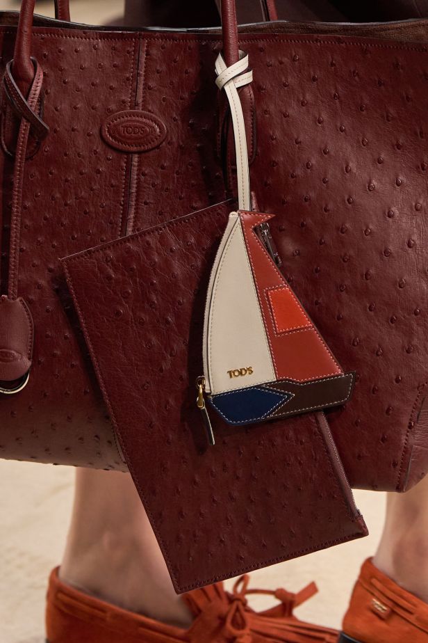 مجموعة ‏Tod's‏ لربيع وصيف 2027... أناقة إيطالية تحتفي بالحرفية وجمال التفاصيل‏